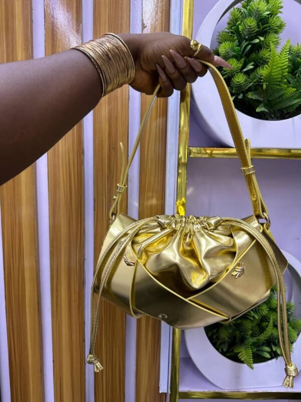 Woven Cage Drawstring Hobo Shoulder Bag